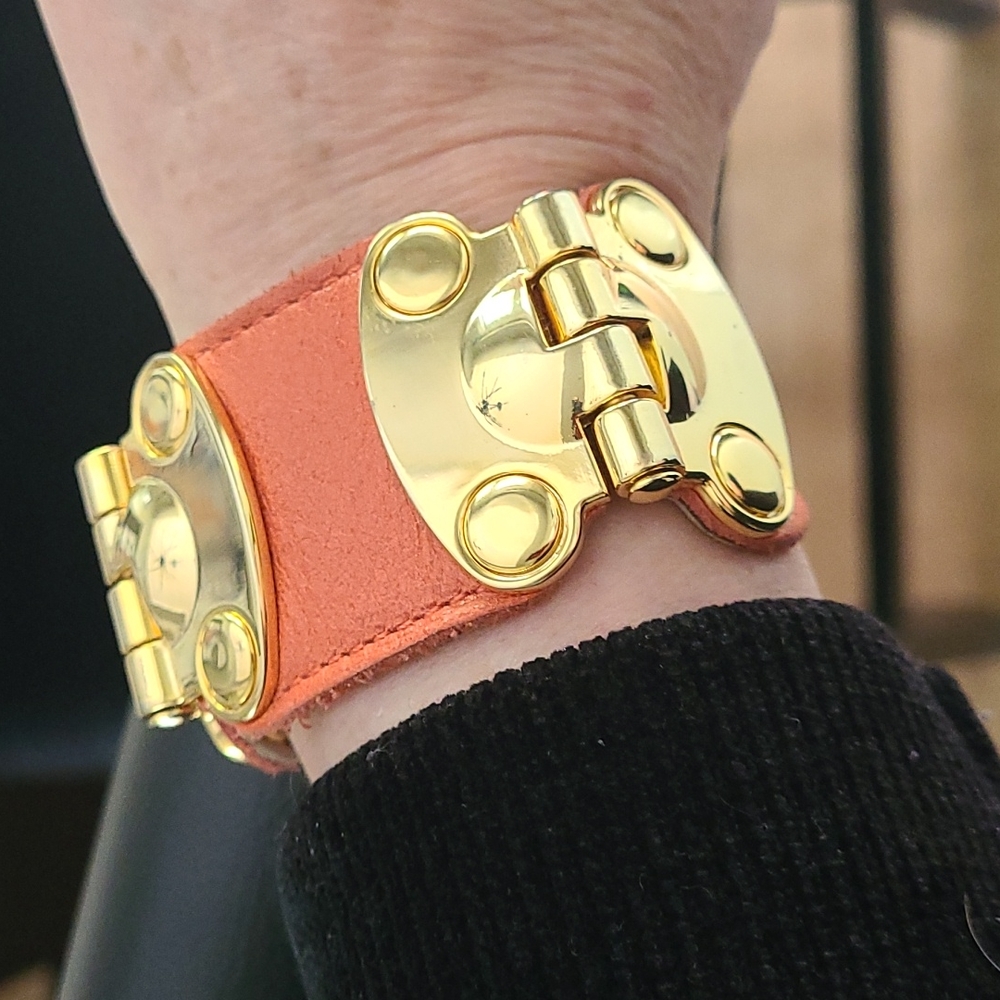 CC Skye Leather Bracelet